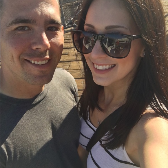 Meet your Posher, Megan - Picture 2 of 3